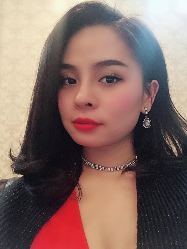 Em gái xinh đẹp của Hoa Vinh nói gì khi anh trai bị tố chảnh chọe?